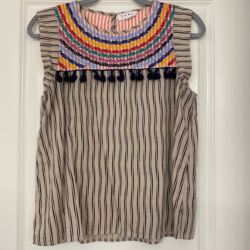 TMHL top embroidered